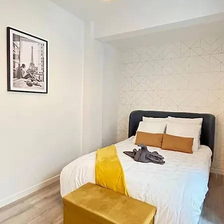 Chic In - Oberkampf باريس